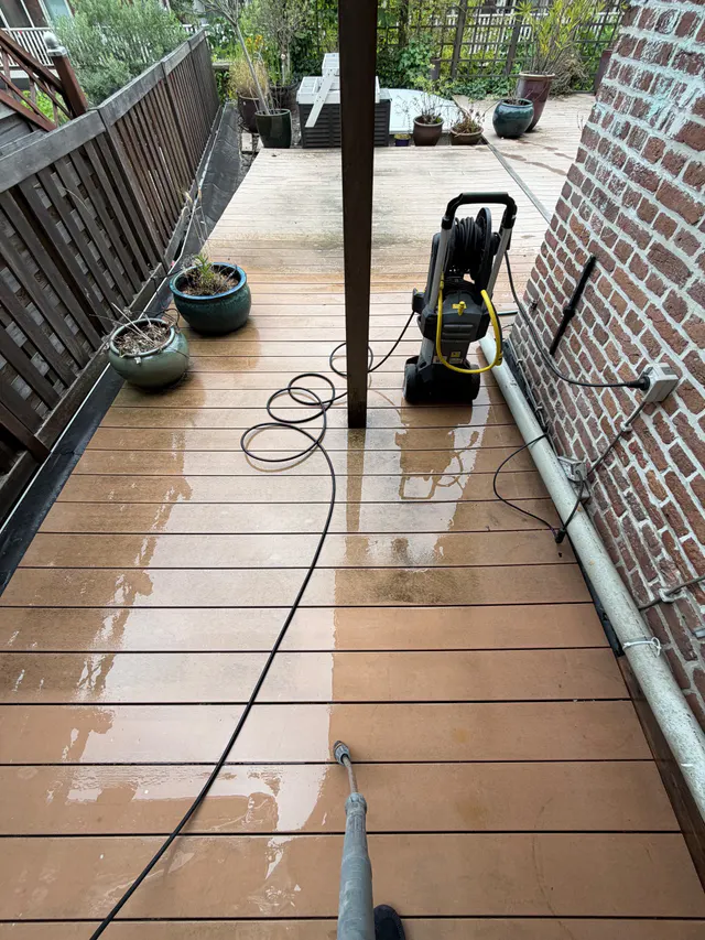 pressure cleaning — voor — Schoonmaak